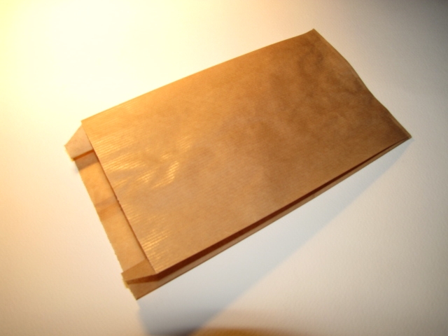 Éltalpas oldalredős papírzacskó, 14x25 cm, natúr barna - cimkeplaza 4eb05974b3743